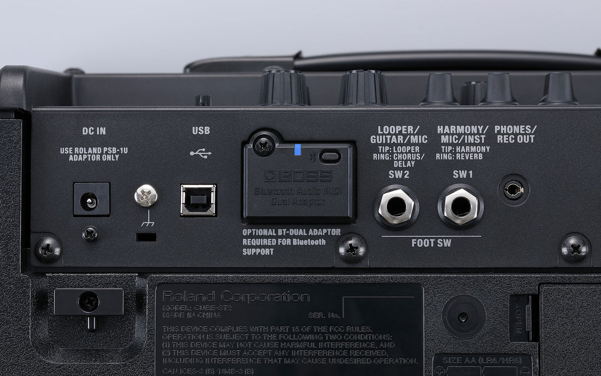 BOSS BT-DUAL BLUETOOTH® AUDIO MIDI DUAL ADAPTOR